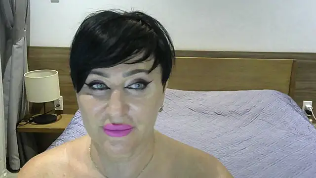 Snapshot of Kleotempt chatting on July 15, 5:51 pm Kleotempt online show from July 15, 5:51 pm