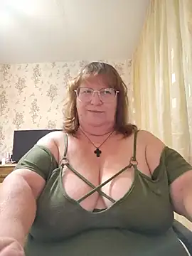 Snapshot of BIG-CATCH chatting on July 10, 7:49 pm BIG-CATCH online show from July 10, 7:49 pm