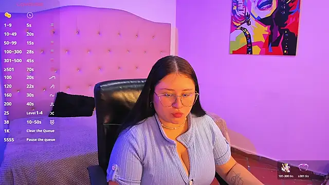 sienna cavalli online show from March 4, 12:33 pm