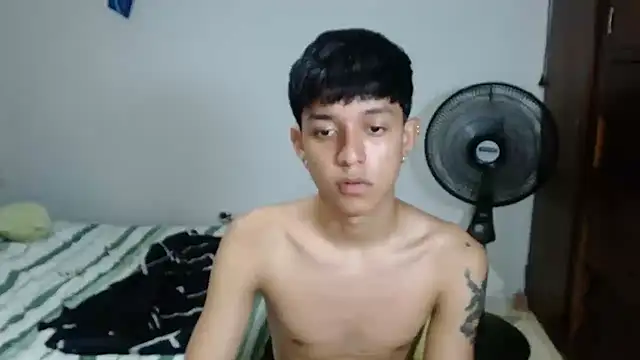 cute jisus online show from March 3, 12:06 am