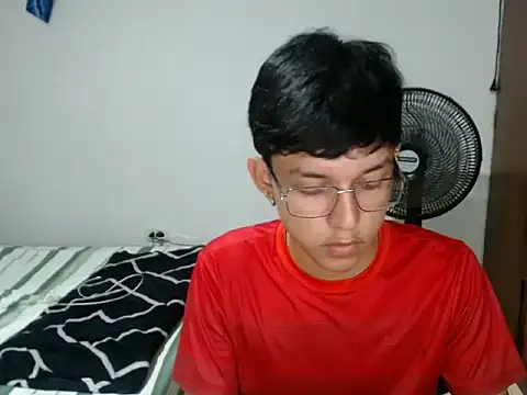 cute jisus online show from March 3, 11:43 pm