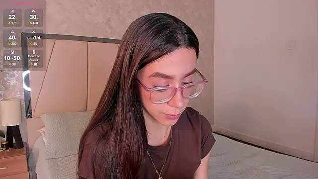 Snapshot of Arii_wilde chatting on June 19, 12:42 pm Arii wilde online show from June 19, 12:42 pm