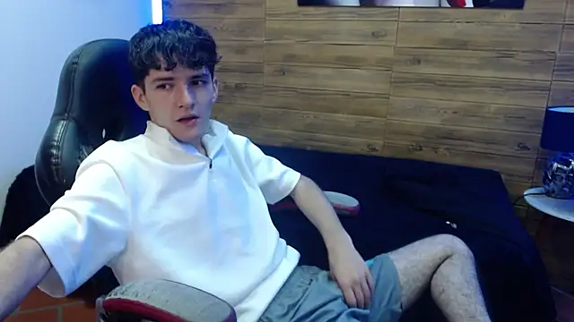 trevor mob online show from April 24, 8:22 pm