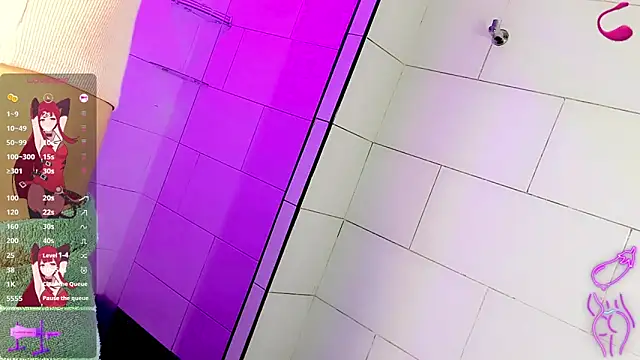 Snapshot of Gema_Jones_ chatting on June 15, 7:49 pm Gema Jones online show from June 15, 7:49 pm