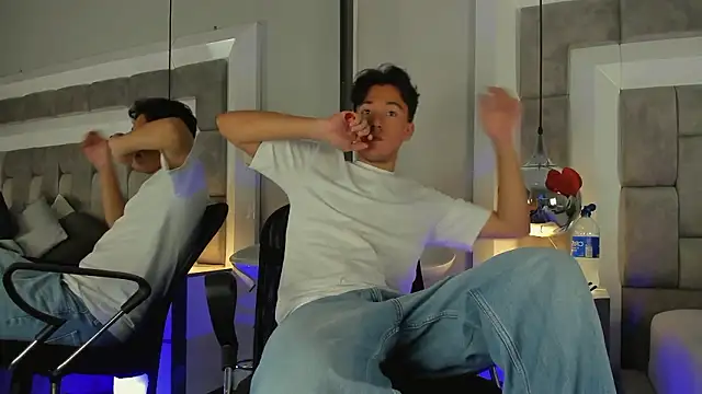 Austin Reedss online show from March 9, 12:09 pm