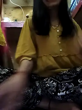 Snapshot of Rashmika_Mandana chatting on February 25, 7:01 pm Rashmika Mandana online show from February 25, 7:01 pm