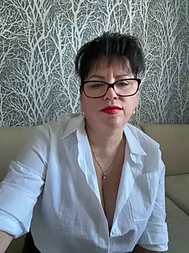 expensive lady online show from March 11, 10:32 am