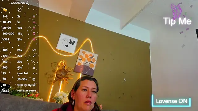 Snapshot of nanygp chatting on June 19, 9:07 pm nanygp online show from June 19, 9:07 pm