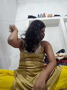 Snapshot of Poonam_bhoji chatting on August 4, 10:18 am Poonam bhoji online show from August 4, 10:18 am