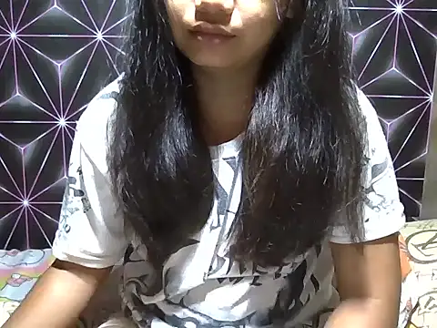 Flowerbebe online show from March 17, 6:55 pm