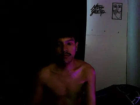 asian darlingcummersxXx online show from July 23, 8:34 am