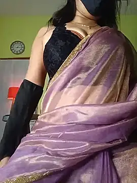 Snapshot of Kritika05 chatting on July 12, 3:47 pm Kritika05 online show from July 12, 3:47 pm