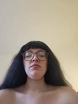 Mommynatrix online show from May 3, 5:41 pm