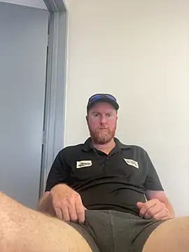 Snapshot of Freddybobby chatting on March 5, 8:21 am Freddybobby online show from March 5, 8:21 am