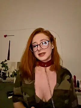 SweetAnnaX online show from March 2, 10:49 pm