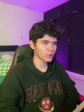 Snapshot of Camii_pink chatting on March 7, 4:26 pm Camii pink online show from March 7, 4:26 pm