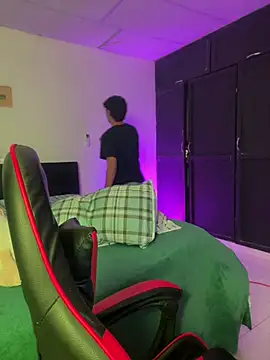 Snapshot of Camii_pink chatting on March 9, 6:45 pm Camii pink online show from March 9, 6:45 pm