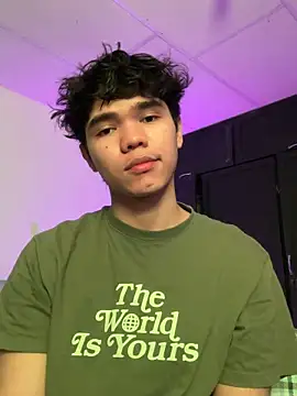 Snapshot of Camii_pink chatting on March 22, 5:49 pm Camii pink online show from March 22, 5:49 pm