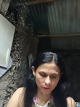 Snapshot of yuliitza4 chatting on June 29, 11:49 pm yuliitza4 online show from June 29, 11:49 pm