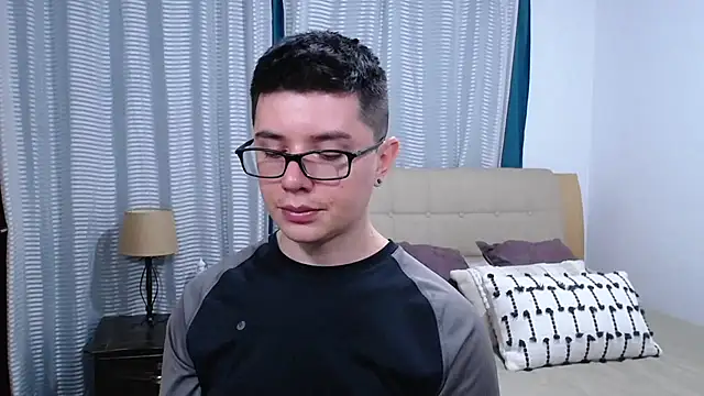 BlackFoXXX69 online show from May 4, 9:55 pm