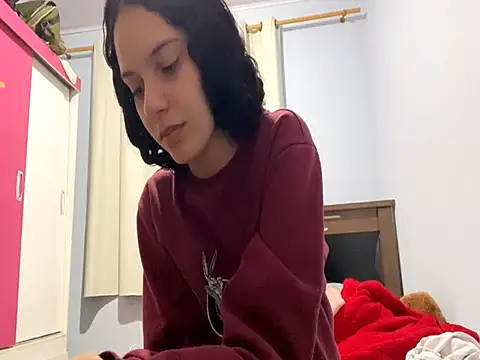 IvyDesirer online show from March 4, 1:33 am