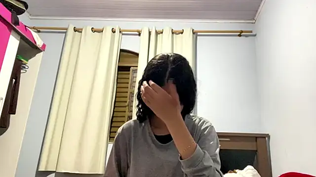 IvyDesirer online show from March 12, 2:07 am