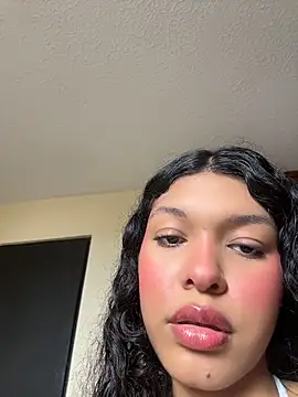 Snapshot of Sophiemoo_ chatting on July 24, 3:54 pm Sophiemoo online show from July 24, 3:54 pm