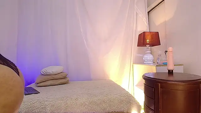 Assly Love online show from March 11, 6:03 pm