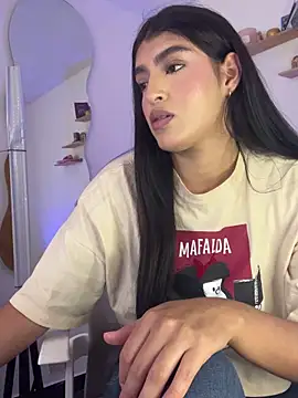 Misty-kat online show from April 29, 5:41 pm