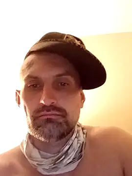 Snapshot of Viciouzz1 chatting on March 4, 7:58 am Viciouzz1 online show from March 4, 7:58 am