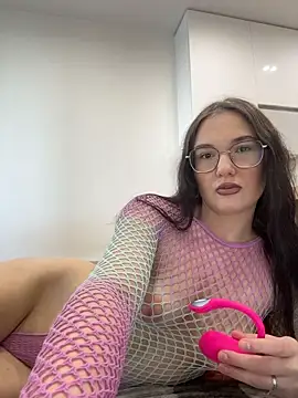 PamelaRuis69 online show from May 25, 3:29 pm
