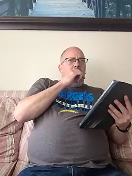 Snapshot of WorthingtonM3 chatting on May 13, 7:11 pm WorthingtonM3 online show from May 13, 7:11 pm