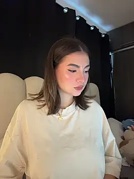 Snapshot of SamanthaValmont chatting on April 26, 10:07 pm SamanthaValmont online show from April 26, 10:07 pm