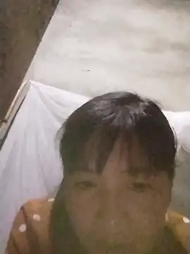 Snapshot of rinrin7700 chatting on March 25, 1:50 pm rinrin7700 online show from March 25, 1:50 pm