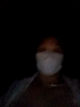 Snapshot of Heylen_hooo chatting on May 6, 9:42 pm Heylen hooo online show from May 6, 9:42 pm