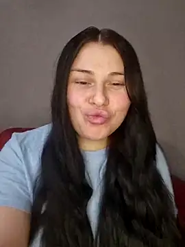 6Alice9 online show from March 9, 4:44 pm