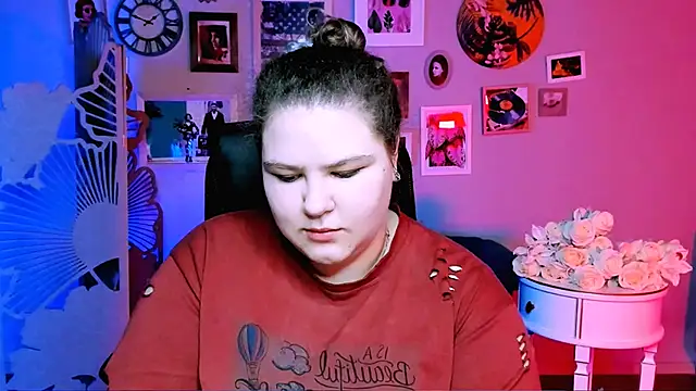 SofiRoce online show from March 12, 8:20 am