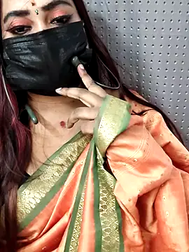 Snapshot of Cutie_Nila chatting on June 9, 5:30 am Cutie Nila online show from June 9, 5:30 am
