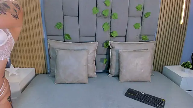 ValeriaRose  online show from March 4, 11:38 am