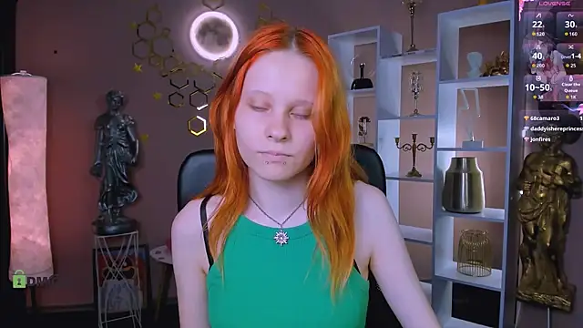 cassandra nik online show from May 22, 12:33 pm