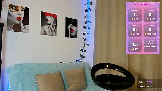 Snapshot of Rebeca_Marchetti chatting on May 24, 6:46 pm Rebeca Marchetti online show from May 24, 6:46 pm
