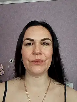 Snapshot of AmyLove471 chatting on June 1, 2:19 pm AmyLove471 online show from June 1, 2:19 pm