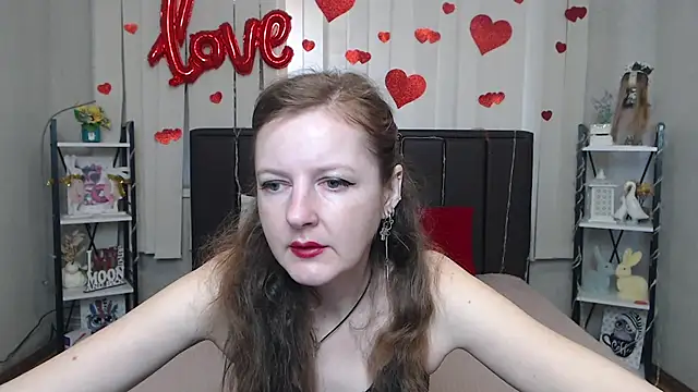MeganPirs online show from April 5, 5:04 am