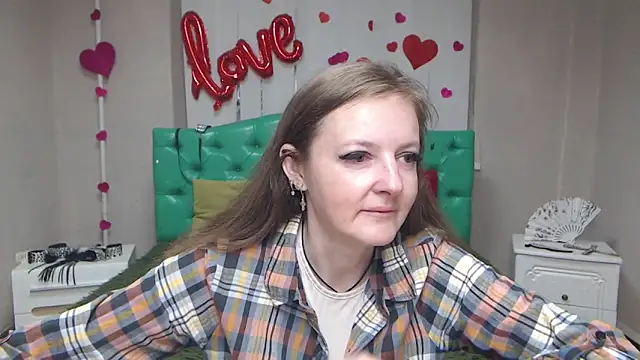 MeganPirs online show from May 8, 5:18 pm