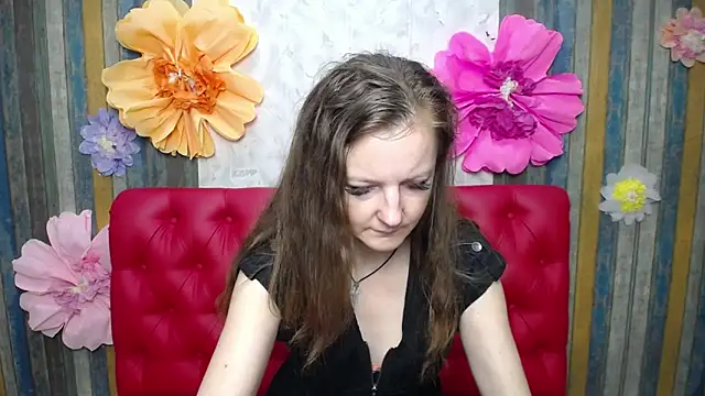 MeganPirs online show from May 11, 4:04 pm