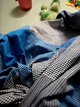 Snapshot of sathish2895 chatting on July 7, 5:28 pm sathish2895 online show from July 7, 5:28 pm
