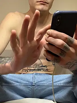 IamAlexei online show from March 9, 9:02 am