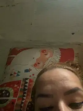 Brenda  222 online show from March 2, 8:37 pm