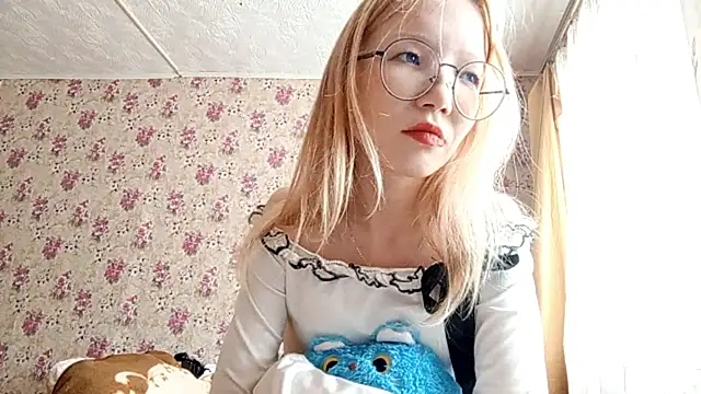 SoniqBliss online show from March 3, 7:14 am