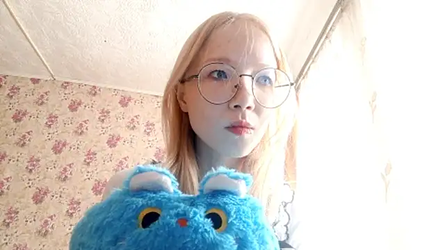 SoniqBliss online show from March 7, 9:28 am